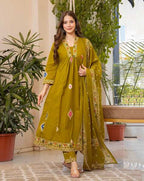 Sm olive green printed kurta set