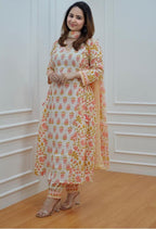 Floral Printed Kurta Pant Set with Dupatta