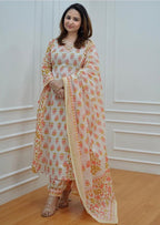 Floral Printed Kurta Pant Set with Dupatta