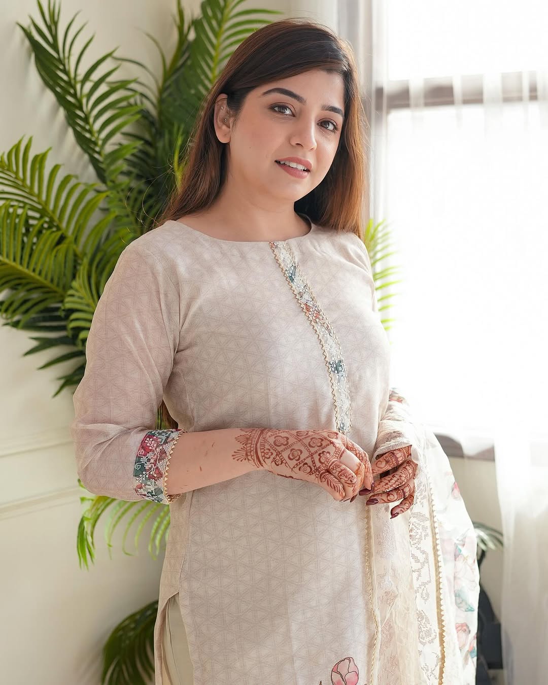 Elegant Off-White Suit with Pastel Embroidery