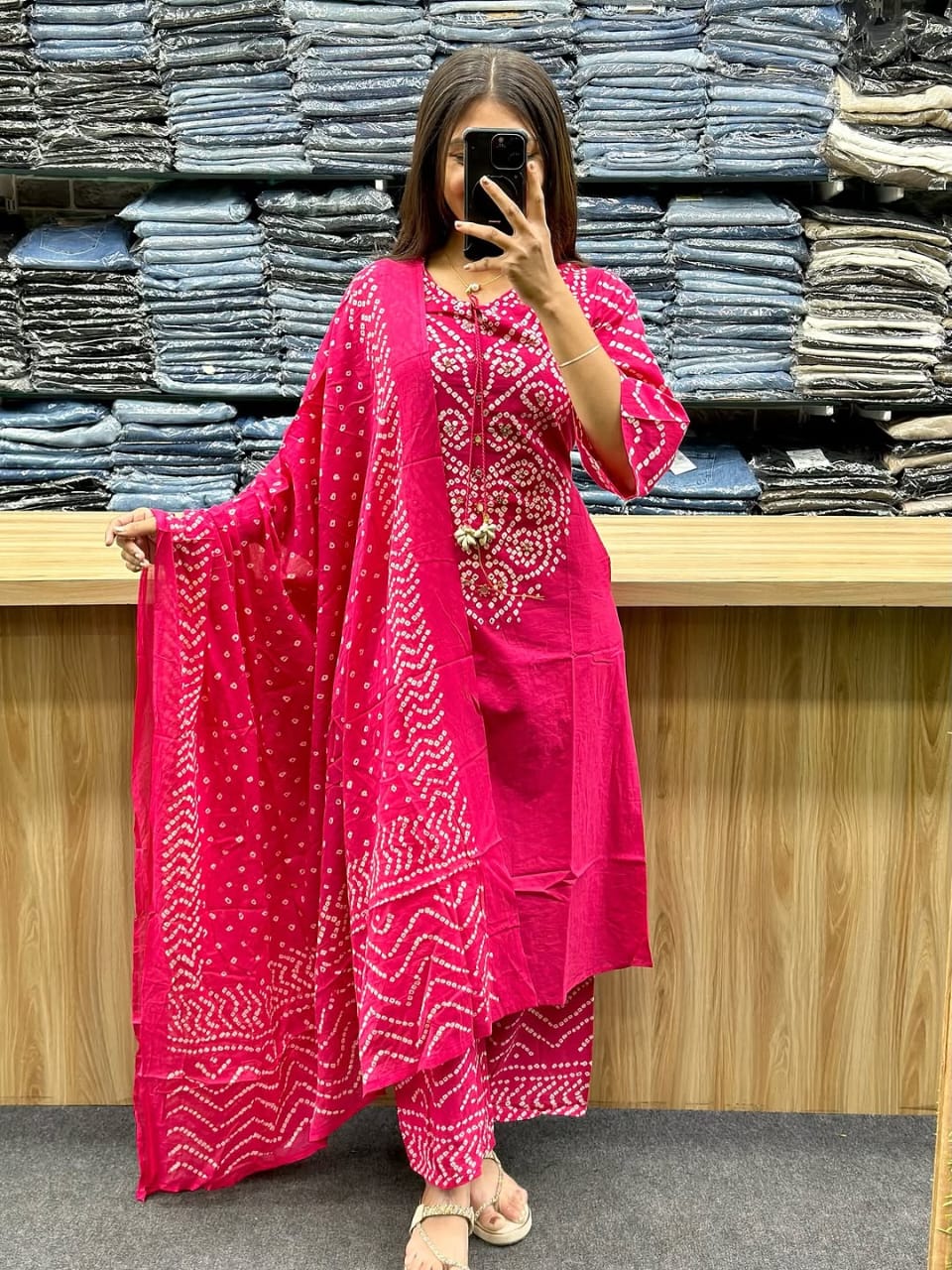 Bright pink bandhni print kurta plazzo