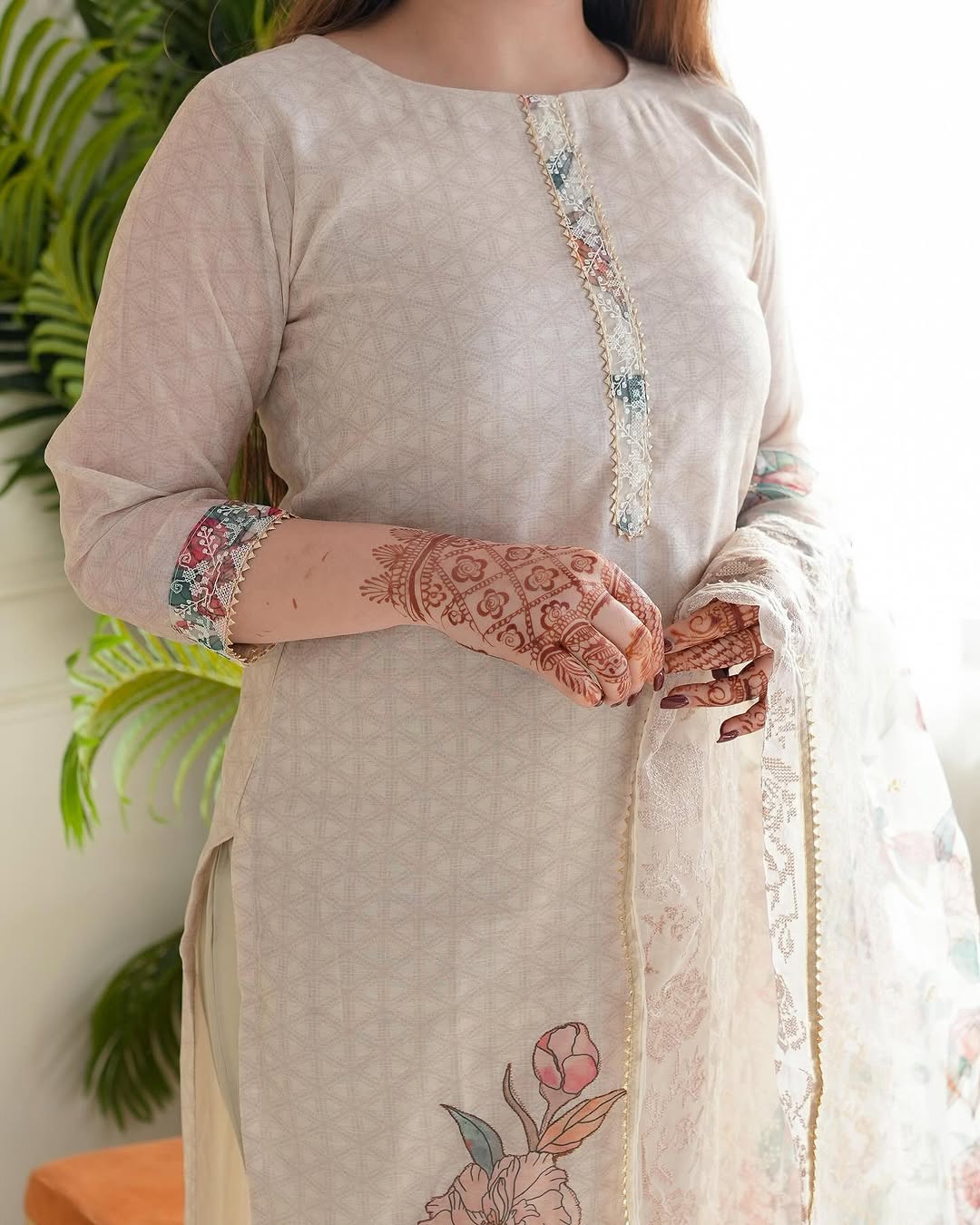 Elegant Off-White Suit with Pastel Embroidery