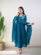 Bm Blue Cotton Hand Embroidery Kurta Set